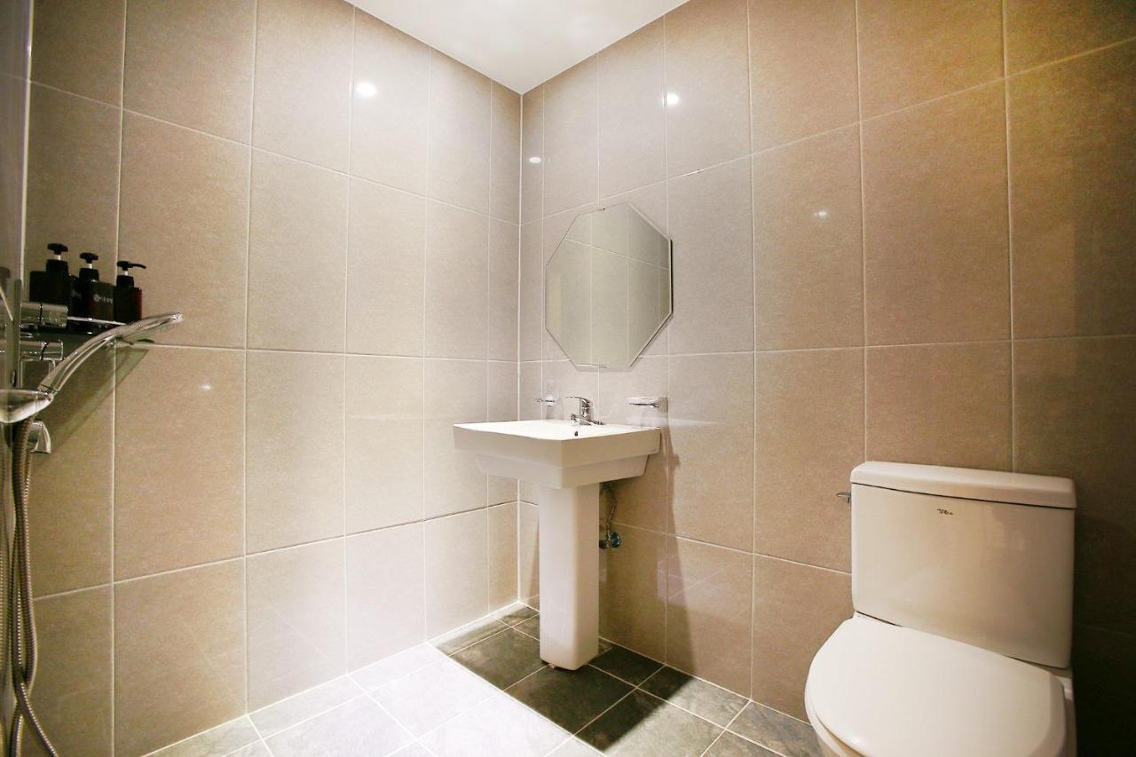 Eton Hotel Chuncheon Buitenkant foto